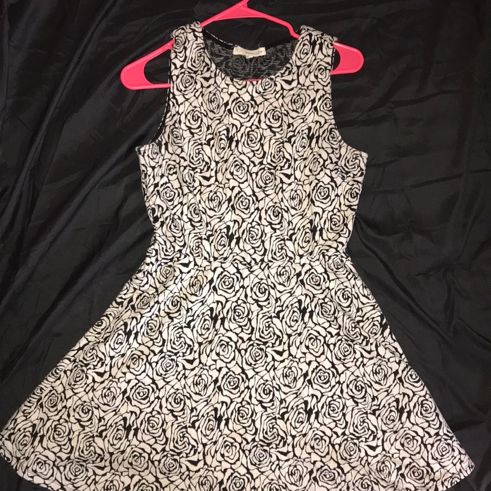 Kohl’s rose cocktail dress
